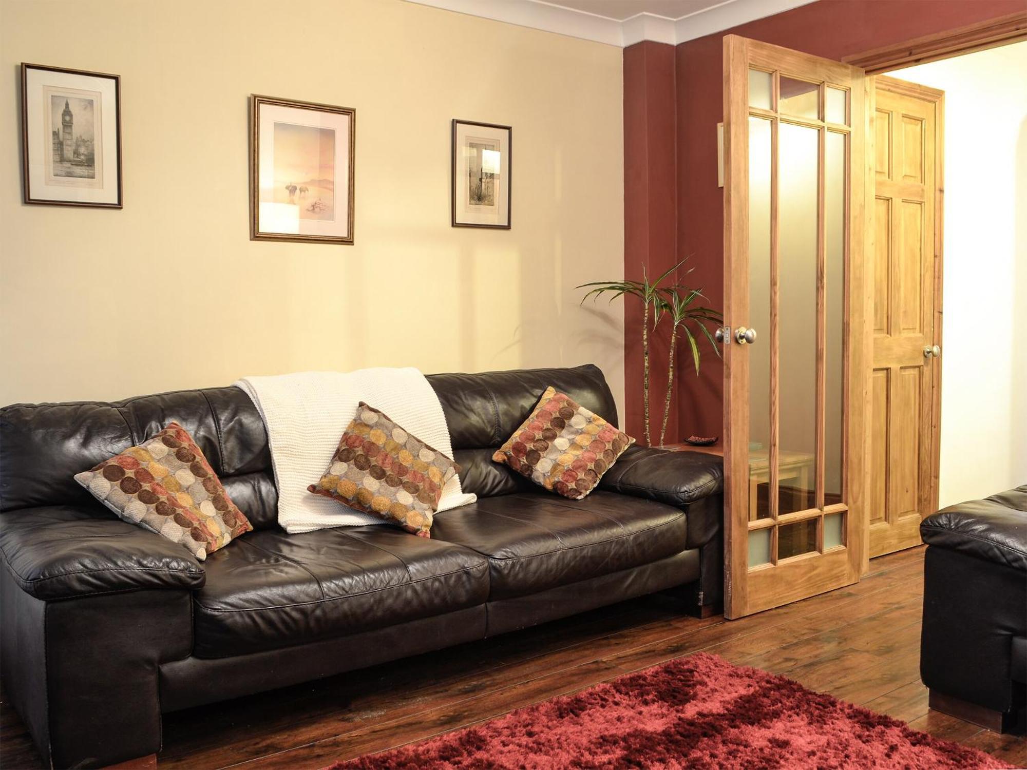 Three Rivers Cottage Pontneddfechan Bagian luar foto
